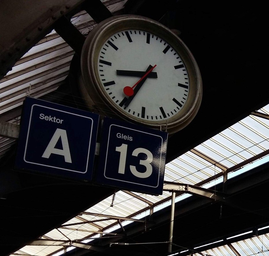 Swiss Station Clock